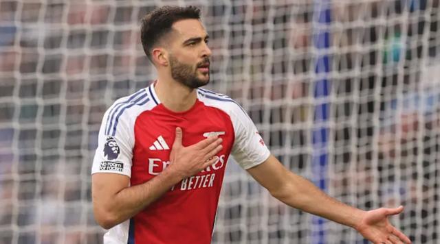 电竞-梅里诺：我第一次踢中锋 阿尔特塔早上才告诉我